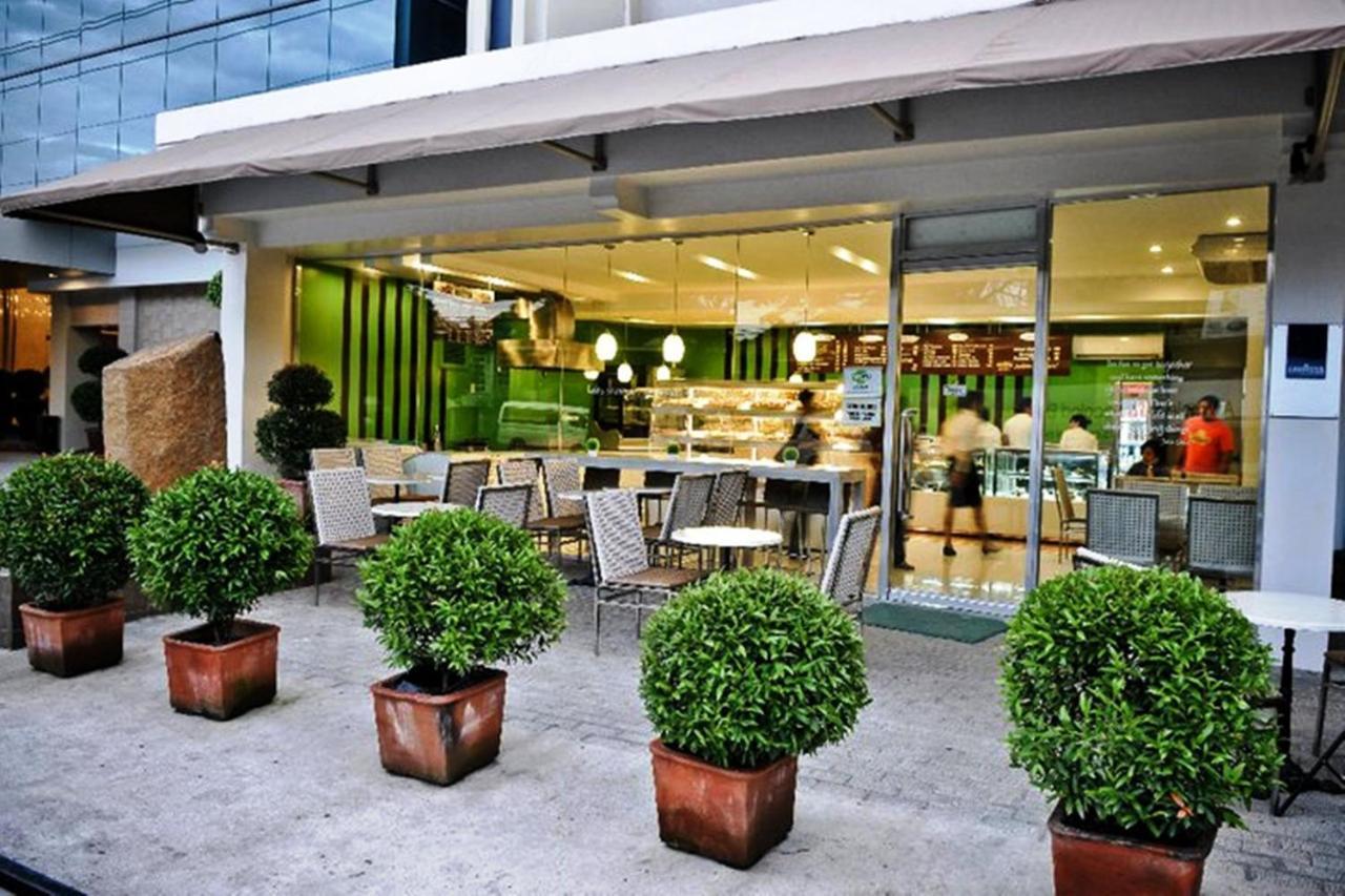 L'Fisher Hotel Bacolod Extérieur photo