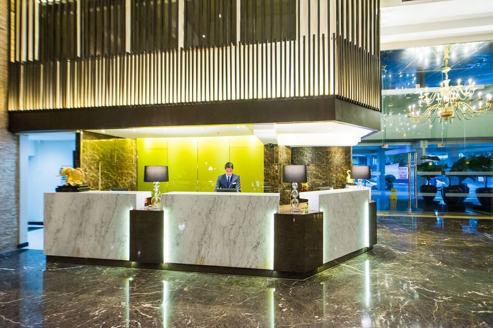 L'Fisher Hotel Bacolod Extérieur photo