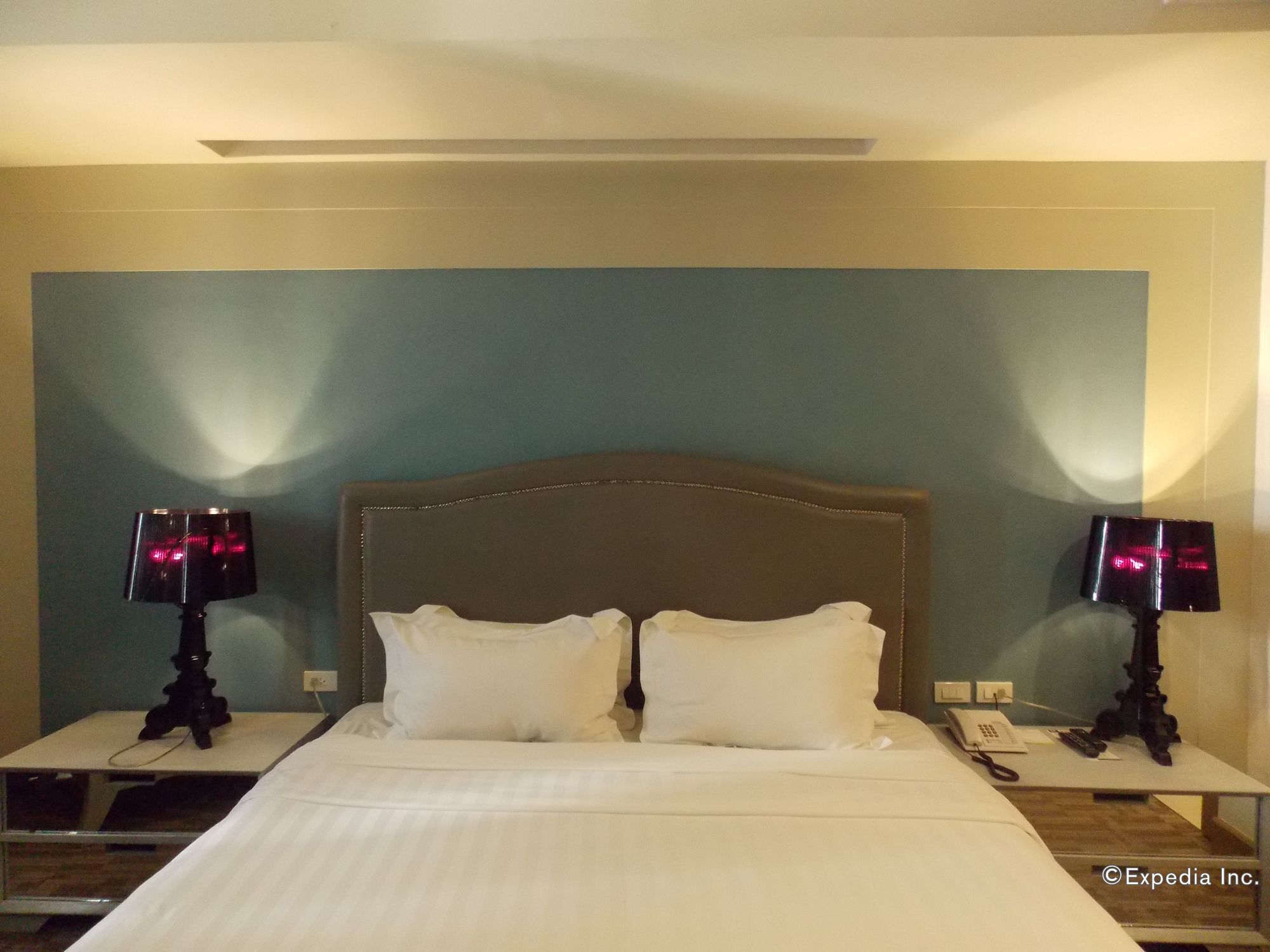 L'Fisher Hotel Bacolod Extérieur photo