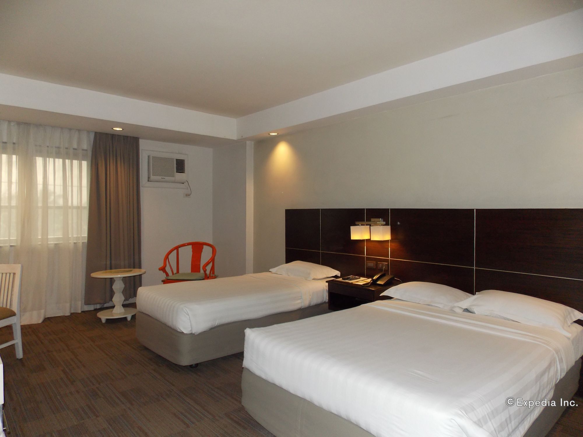 L'Fisher Hotel Bacolod Extérieur photo